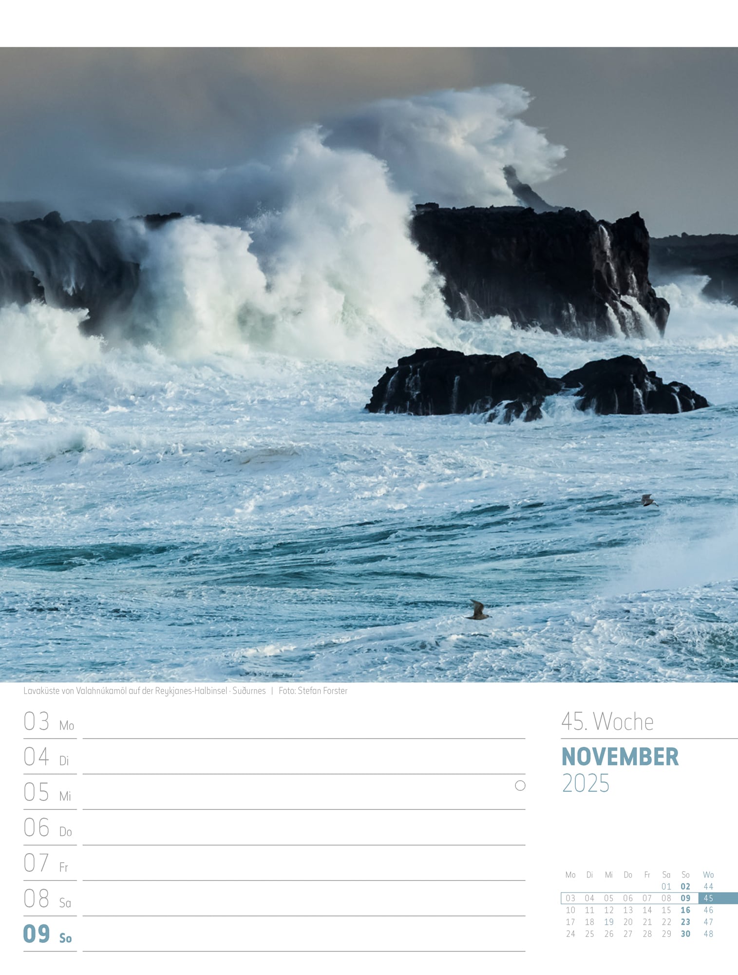 Ackermann Calendar Iceland 2025 - Weekly Planner - Inside View 48