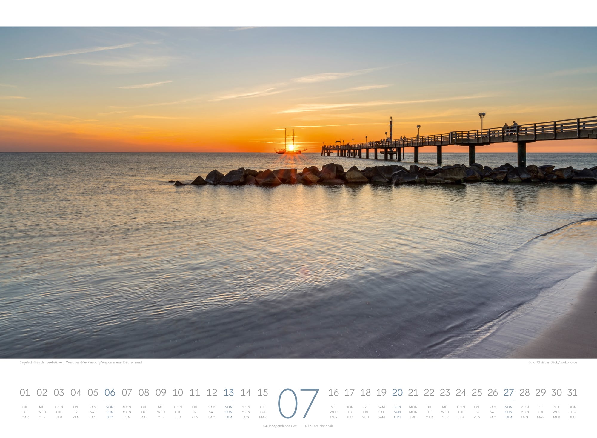 Ackermann Calendar Days at the Seaside 2025 - Inside View 07