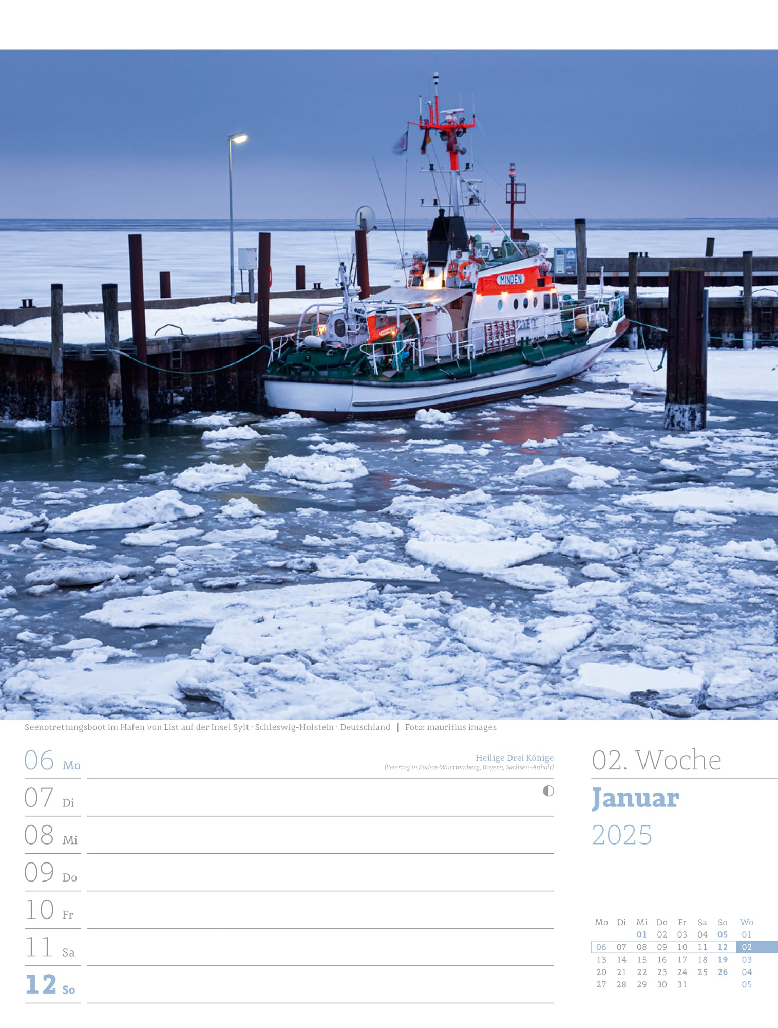 Ackermann Calendar At the Seaside 2025 - Weekly Planner - Inside View 03