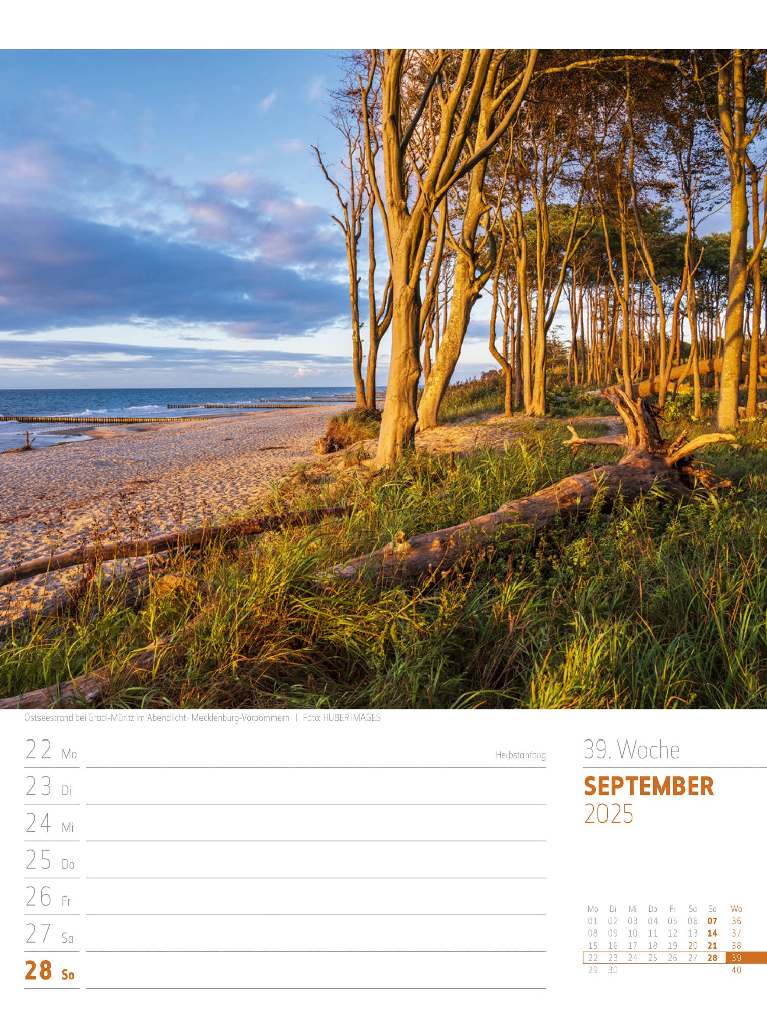 Ackermann Calendar Discover Germany 2025 - Weekly Planner - Inside View 42