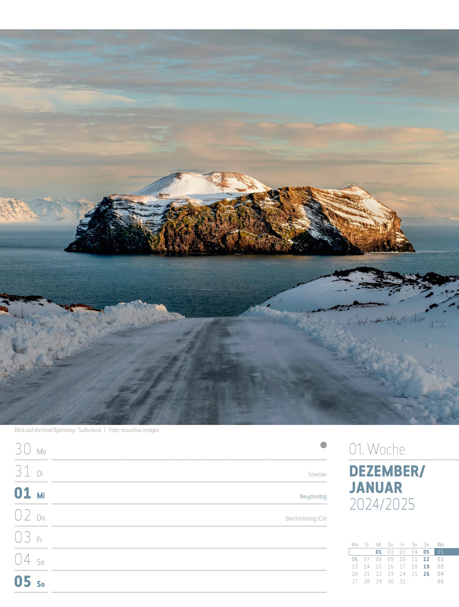 Ackermann Calendar Iceland 2025 - Weekly Planner - Inside View 01