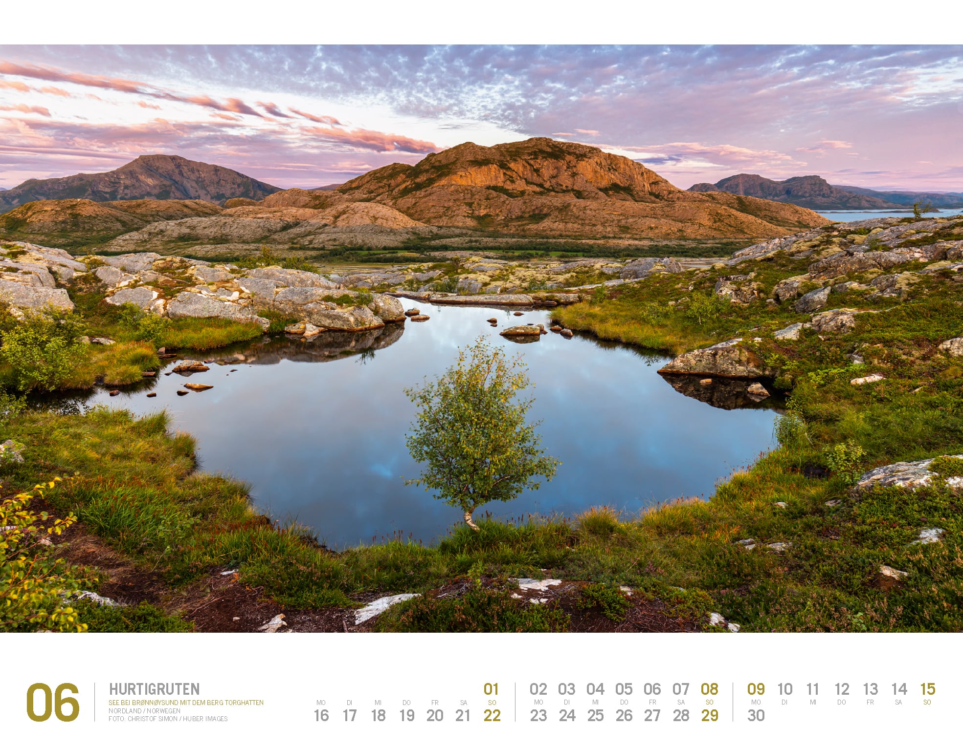 Ackermann Calendar Hurtigruten 2025 - Inside View 06