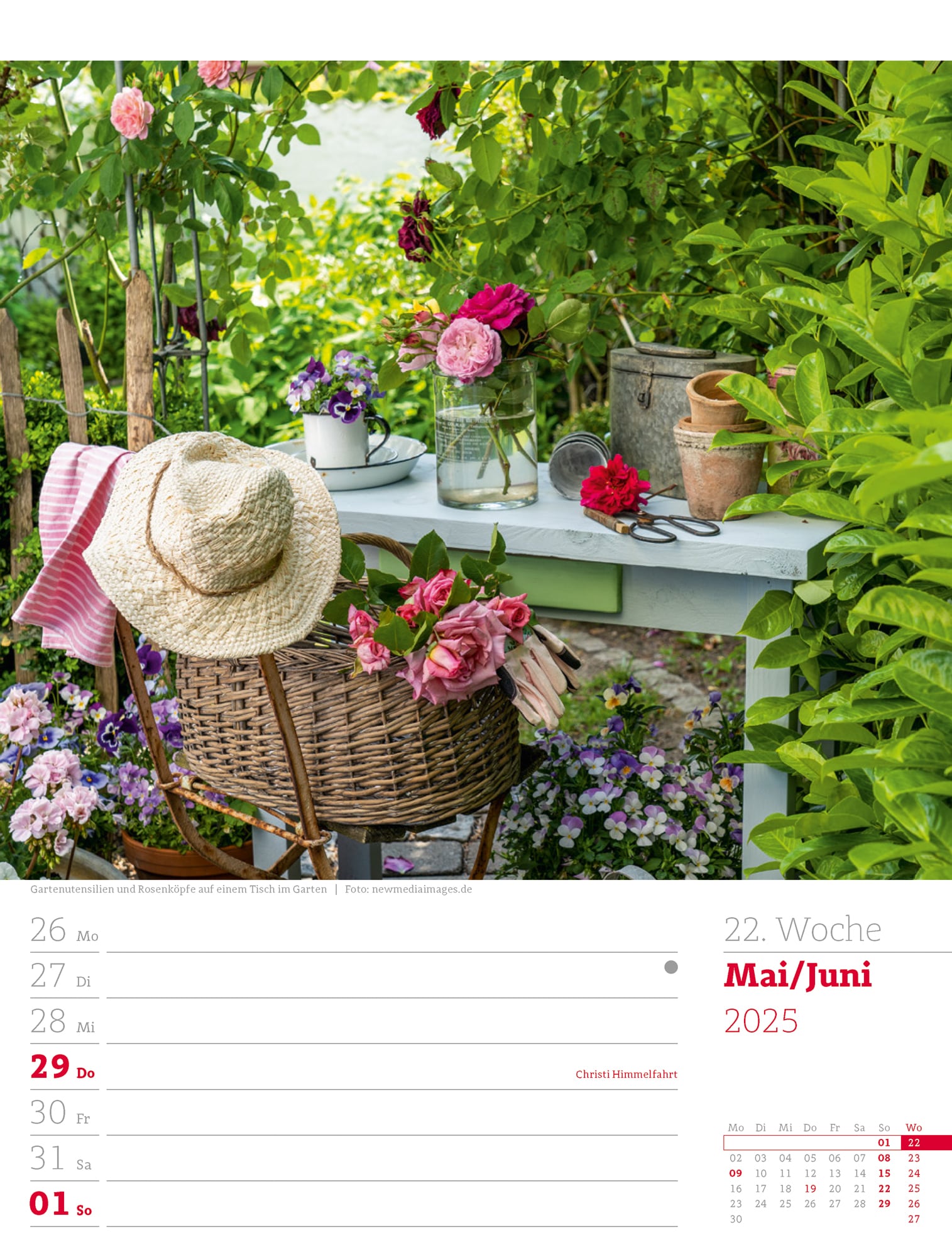 Ackermann Calendar Beautiful Gardens 2025 - Weekly Planner - Inside View 25