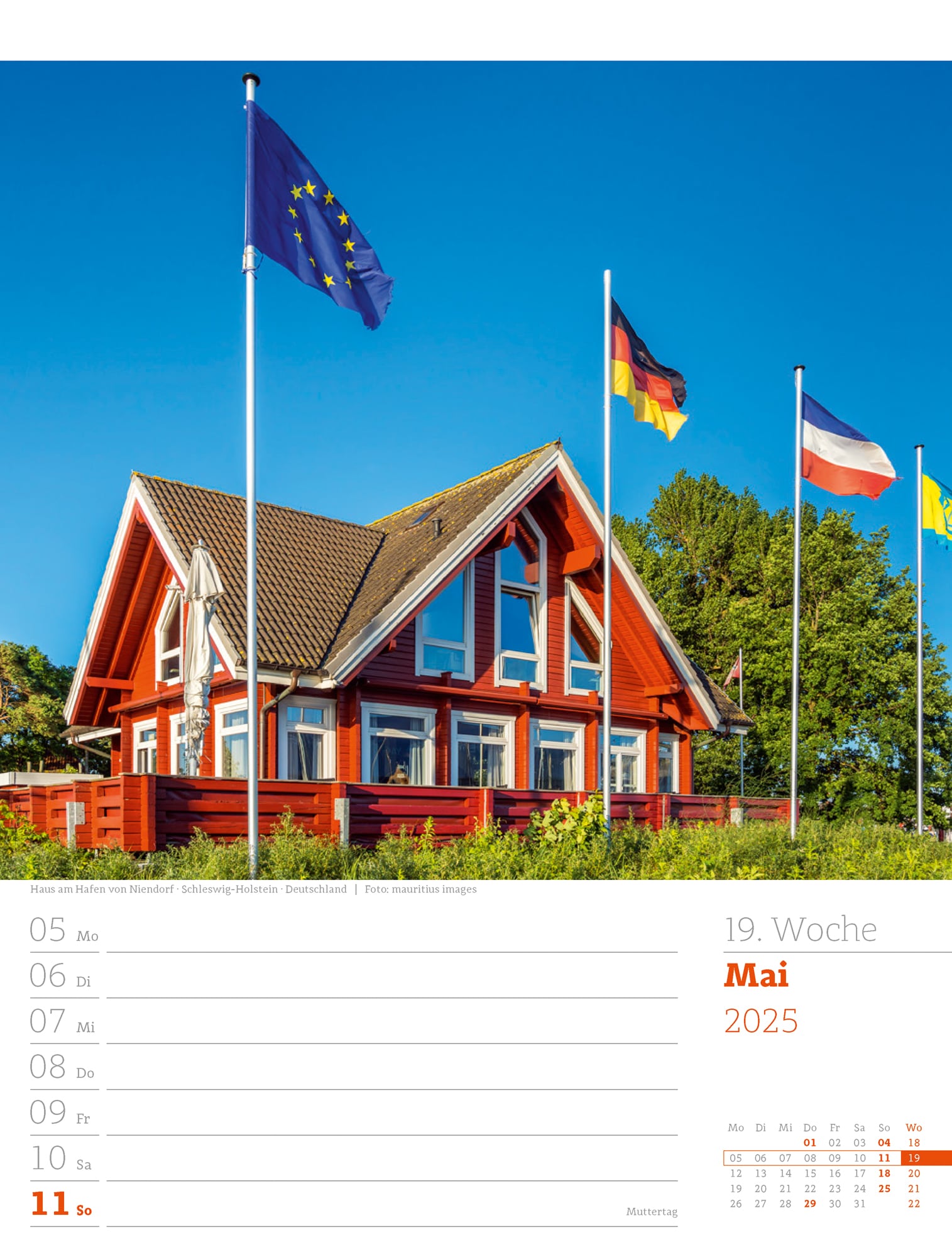 Ackermann Calendar At the Seaside 2025 - Weekly Planner - Inside View 22